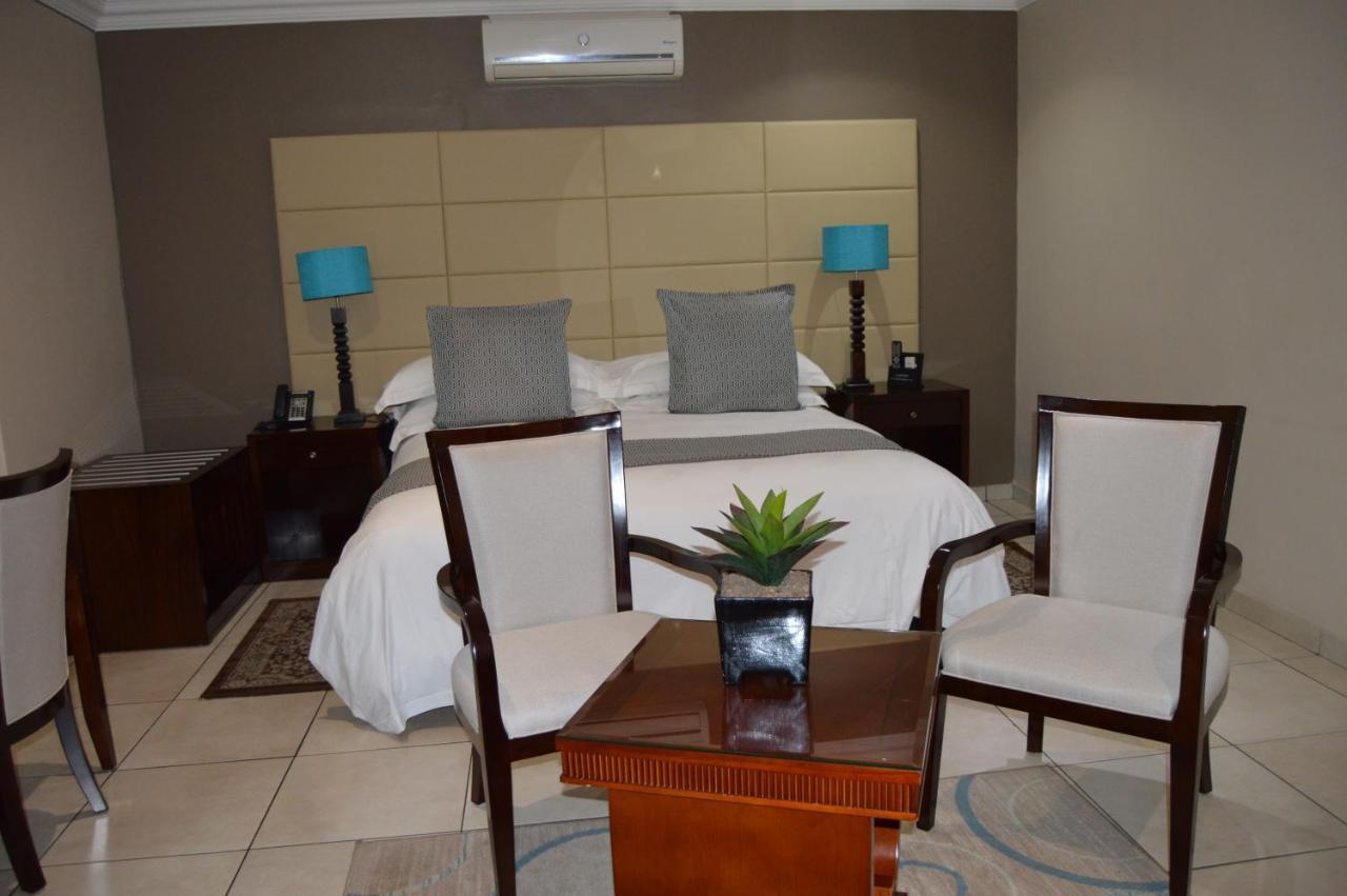 באנוני Lakeview Boutique Hotel & Conference Center מראה חיצוני תמונה