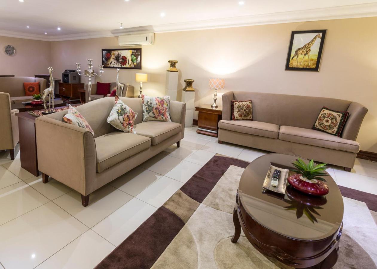 באנוני Lakeview Boutique Hotel & Conference Center מראה חיצוני תמונה