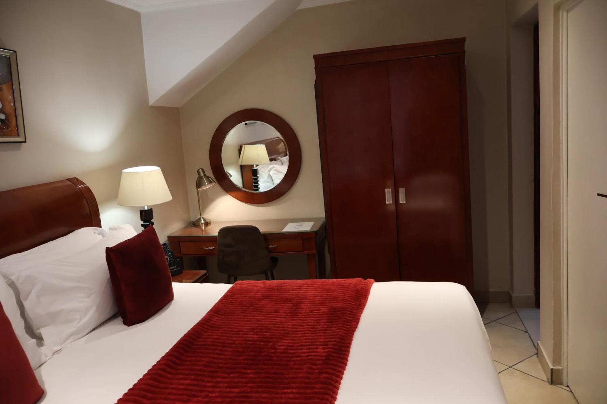 באנוני Lakeview Boutique Hotel & Conference Center מראה חיצוני תמונה